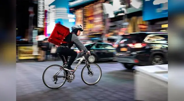 Las muncipalidades deberán encargarse de fiscalizar que los restaurantes cumplan con el servicio de comida a delivery. Las muncipalidades deberán encargarse de fiscalizar que los restaurantes cumplan con el servicio de comida a delivery.