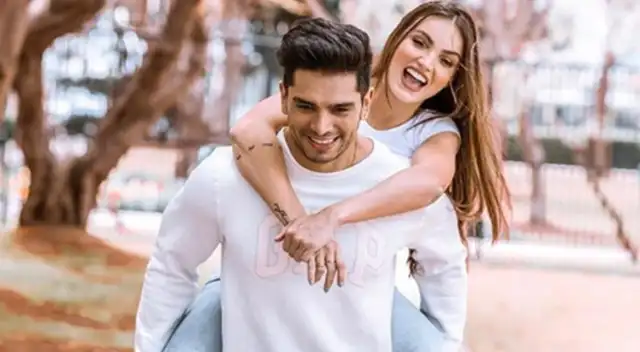 La ex chica reality reveló si está realmente esperando a su primer bebé. La ex chica reality reveló si está realmente esperando a su primer bebé.