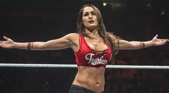 La ex pareja de John Cena dio detalles de sus agresiones en su nueva memoria, Incomparable.
