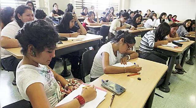 Se habilitará desde el 8 de mayo un aplicativo donde los padres de familia pueda realizar el trámite del traslado de sus menores a los colegios públicos. Se habilitará desde el 8 de mayo un aplicativo donde los padres de familia pueda realizar el trámite del traslado de sus menores a los colegios públicos.