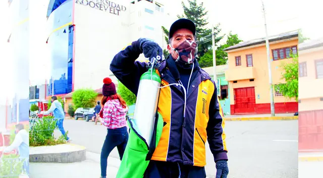 Anciano depende del balón de oxigeno para vivir. Anciano depende del balón de oxigeno para vivir.