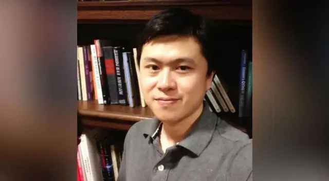 Profesor Bing Liu fue hallado muerto en su casa. Profesor Bing Liu fue hallado muerto en su casa.