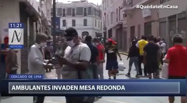 Serenos del municipio de Lima y Policía Nacional retiró a los ambulantes en Mesa Redonda. Serenos del municipio de Lima y Policía Nacional retiró a los ambulantes en Mesa Redonda.