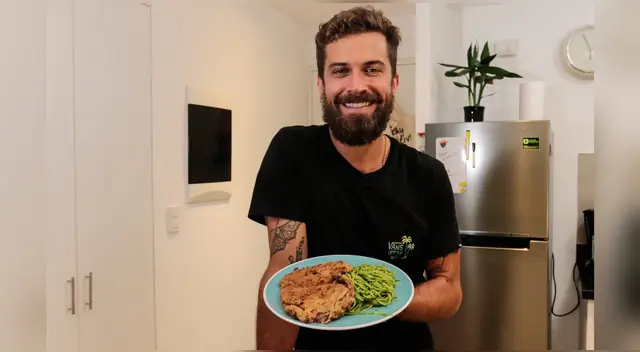 La noticia la dio a través de su cuenta oficial de Facebook, donde sus fans lo felicitaron por su iniciativa. La noticia la dio a través de su cuenta oficial de Facebook, donde sus fans lo felicitaron por su iniciativa.