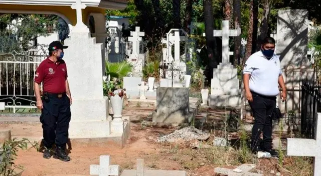 Panteones. Panteones.