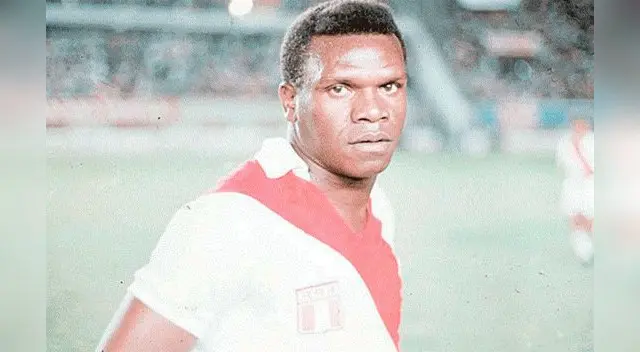 Perico León, considerado el mejor delantero de la selección peruana, perdió la vida este sabado. Perico León, considerado el mejor delantero de la selección peruana, perdió la vida este sabado.