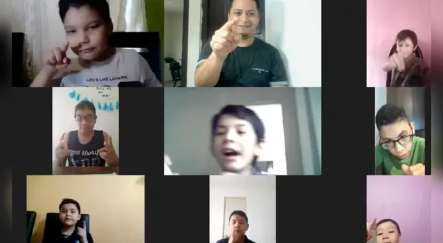 El esfuerzo y dedicación de los menores para realizar el video emocionó a las madres.