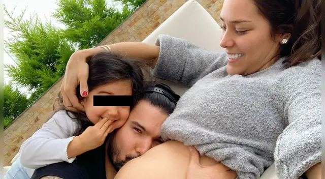 Como se recuerda, el cantante sí estuvo presente durante el nacimiento de su primogénita, Antonia. Como se recuerda, el cantante sí estuvo presente durante el nacimiento de su primogénita, Antonia.