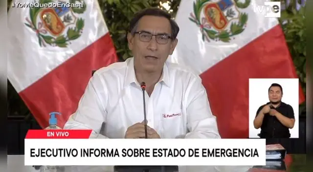 Presidente de la República señaló 1196 camas UCI están todavía disponibles.