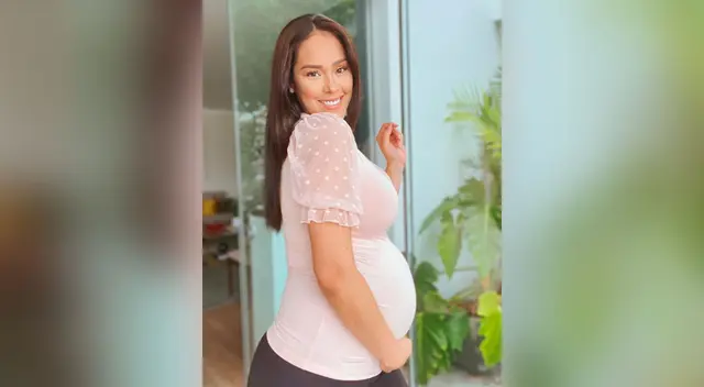 Karen Schwarz viene contando a través de sus redes sociales todo lo que le viene suciendo en su embarazo. Karen Schwarz viene contando a través de sus redes sociales todo lo que le viene suciendo en su embarazo.