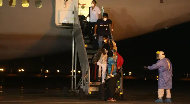 Avión presidencial "está dispuesto 100% a Iquitos", anunció jefe de Estado.