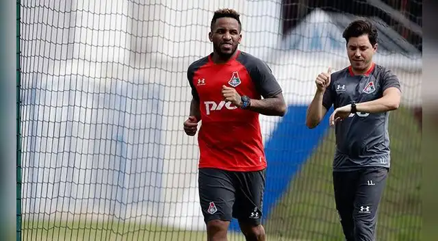 Lokomotiv no renovaría contrato con Farfán .
