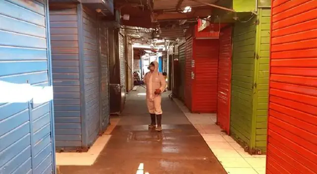 Los días en que abrirán los mercados serán los martes, jueves y sábado. Los días en que abrirán los mercados serán los martes, jueves y sábado.