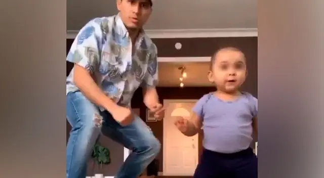 El padre y su hija protagonizaron un curioso momento que encantó a más de uno en redes sociales.