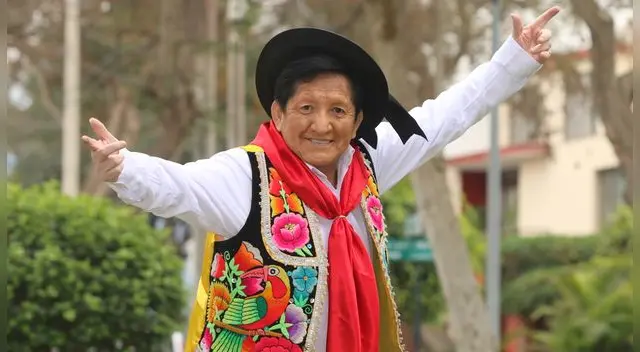 Chato Grados sorprendió con éxito musical por más de 30 años: Pío Pío