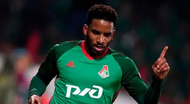 Jefferson Farfán no será hospitalizado y pasará a completo aislamiento en su casa.