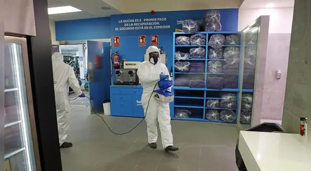 Barcelona desinfectó sus vestuarios.