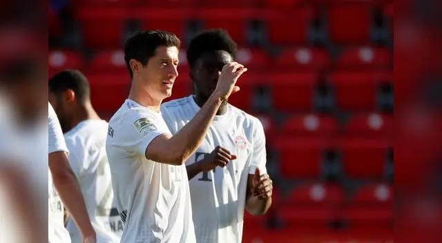 El polaco celebra el 1-0 del Bayern sobre el Unión Berlín