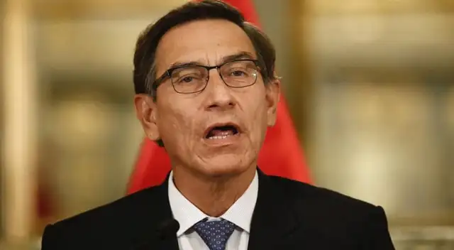 Martín Vizcarra sobre noticias falsas: "Perdemos valiosos minutos por aclarar información falsa" Martín Vizcarra sobre noticias falsas: "Perdemos valiosos minutos por aclarar información falsa"