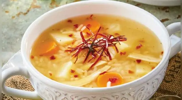 Beneficios del caldo de pollo Beneficios del caldo de pollo