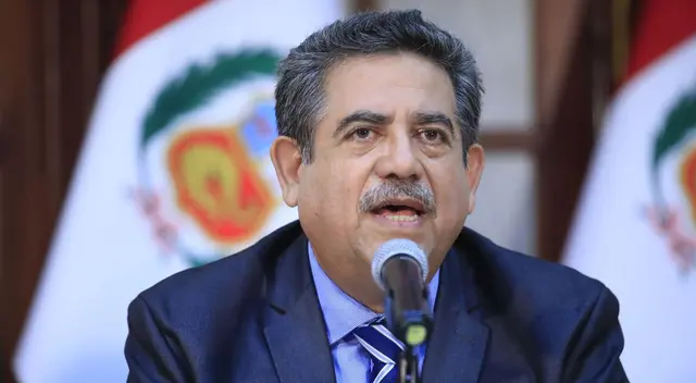 Presidente del Congreso rechazó declaraciones del presidente Martín Vizcarra.