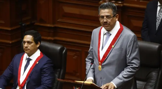 Presidente del Congreso rechazó declaraciones del presidente Martín Vizcarra.