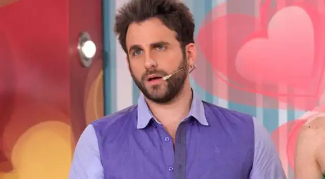 Rodrigo González se mostró indignado con contratación de Richard Swing. Rodrigo González se mostró indignado con contratación de Richard Swing.