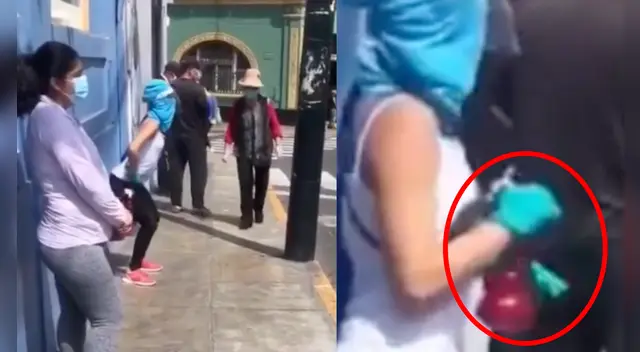 “Literal a todo el que pasaba fumigaba”, señaló usuaria que grabó el particular momento. “Literal a todo el que pasaba fumigaba”, señaló usuaria que grabó el particular momento.
