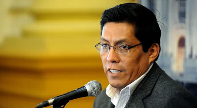 Vicente Zeballos asistirá cesión presencial en el Congreso