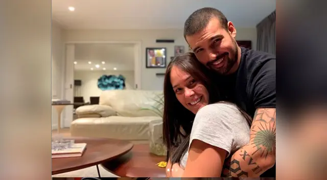 La ex conductora Karen Schwarz y el cantante Ezio Oliva se convirtieron en padres por segunda vez. La ex conductora Karen Schwarz y el cantante Ezio Oliva se convirtieron en padres por segunda vez.