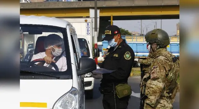 Conoce cómo acceder y renovar el permiso de tránsito durante el confinamiento por el COVID-19.