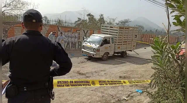 La pareja desde hace días fueron amenazados por traficantes de terreno que debian pagar una cuota.