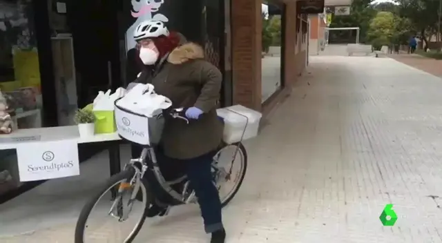 Elena Martínez ha recorrido 600 kilómetros desde el inicio de la pandemia. Elena Martínez ha recorrido 600 kilómetros desde el inicio de la pandemia.
