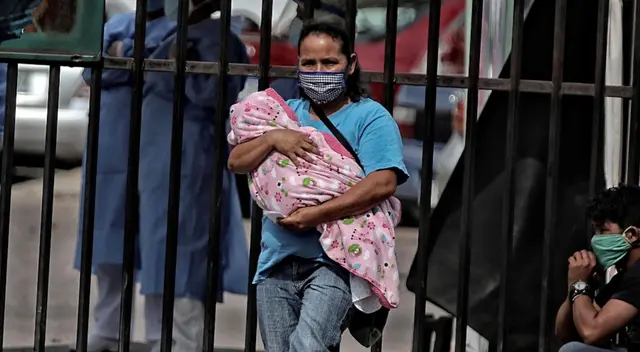 Dos madres y sus hijos recién nacidos dieron positivo al coronavirus. Foto referencial.