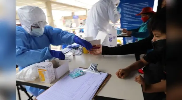 Los infectados por Covid-19 cumplen cuarentena obligatoria en un albergue habilitado por el Gobierno Regional de Tacna