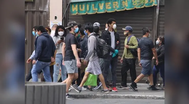 Aglomeraciones y exposiciones de contagio al Covid-19 en Mesa Redonda y Jirón de la Unión. Aglomeraciones y exposiciones de contagio al Covid-19 en Mesa Redonda y Jirón de la Unión.