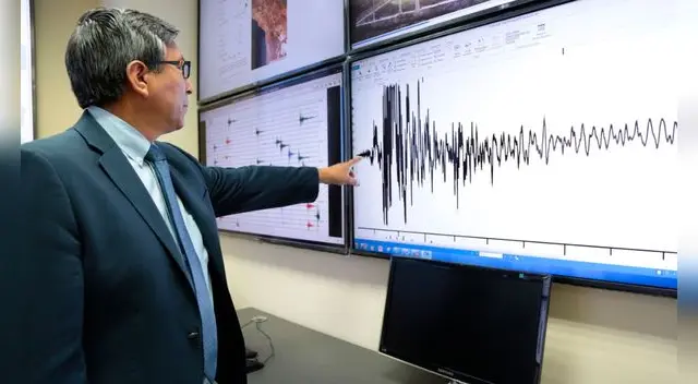 El titular del IGP señaló que los sismos ocurren porque son parte de la dinámica de la evolución de la Tierra, pueden suscitarse en todo momento y en cualquier punto de nuestro territorio nacional.