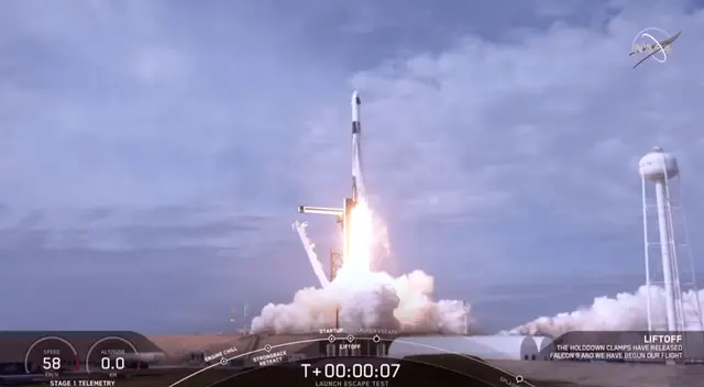 NASA y SpaceX lanzaran cohete tripulado. NASA y SpaceX lanzaran cohete tripulado.