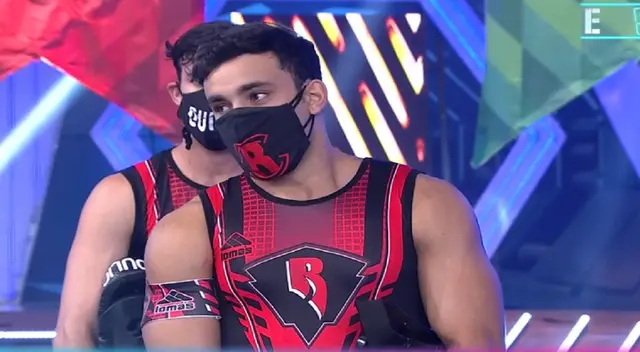 Gian Piero Díaz bromeó sobre el ingreso de Zumba a Esto es Guerra. Gian Piero Díaz bromeó sobre el ingreso de Zumba a Esto es Guerra.