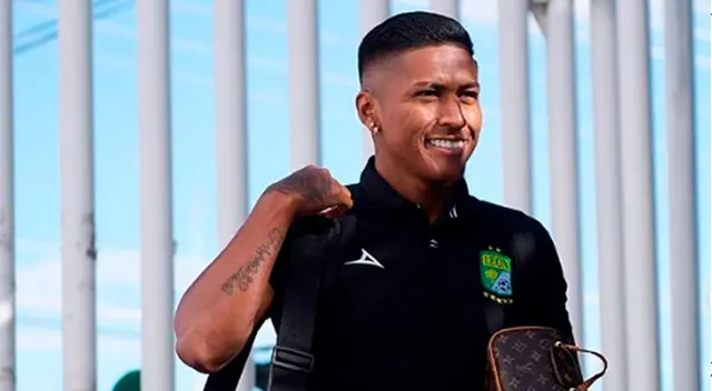Aquino juega en el León de la Liga MX.