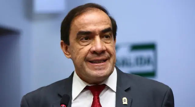 Congreso de la República bajo la lupa por contratar a exparlamentarios.