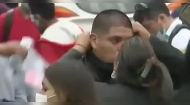 El video se volvió y causó indignación en las redes sociales. El video se volvió y causó indignación en las redes sociales.