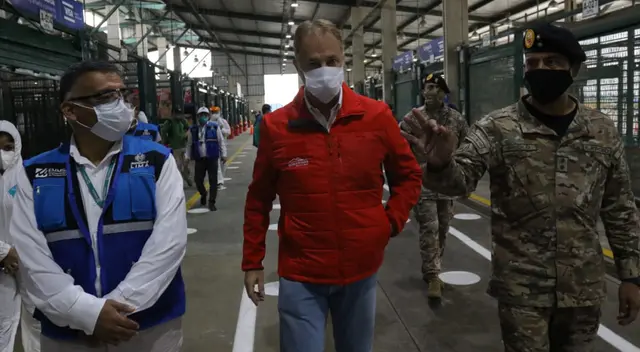 Jorge Muñoz en Mercado Mayorista de Lima. Jorge Muñoz en Mercado Mayorista de Lima.