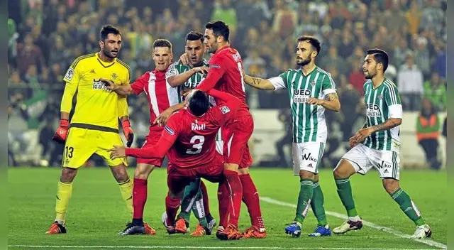 Todo listo para el regreso de LaLiga  con el derbi Sevilla- Betis.