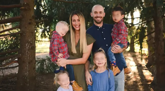 La pareja justificó su decisión afirmando que eran por problemas de conducta. La pareja justificó su decisión afirmando que eran por problemas de conducta.