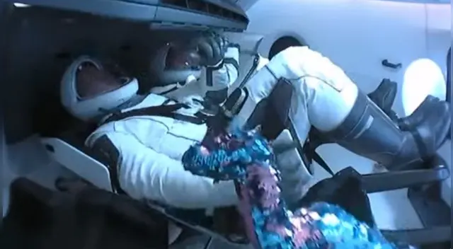 El dinosaurio se volvió tendencia al aparecer por unos segundos durante la transmisión en vivo de la NASA.