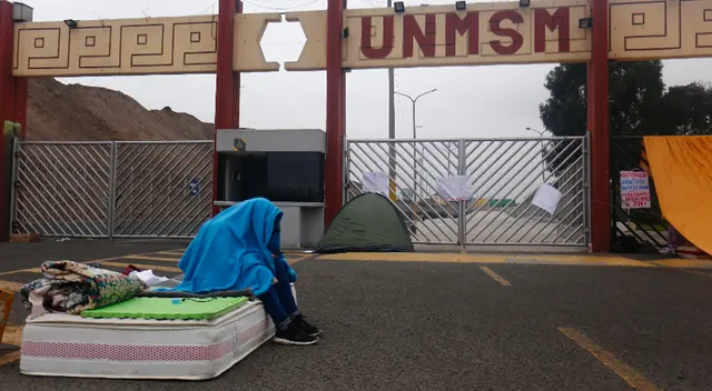 Crece la incertidumbre de sanmarquinos en medio de pandemia por el COVID-19. Crece la incertidumbre de sanmarquinos en medio de pandemia por el COVID-19.