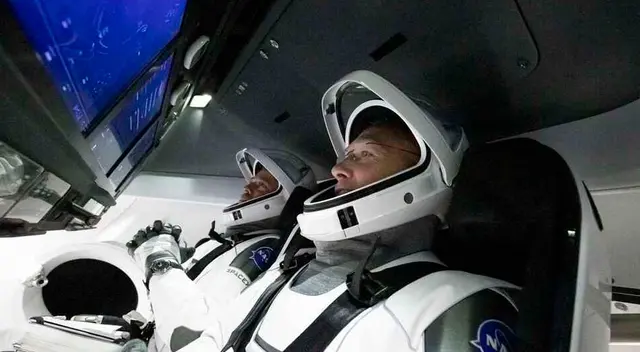 Los astronautas mandaron el primer mensaje desde su despegue.