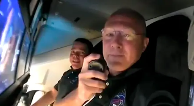 Los astronautas mandaron el primer mensaje desde su despegue.