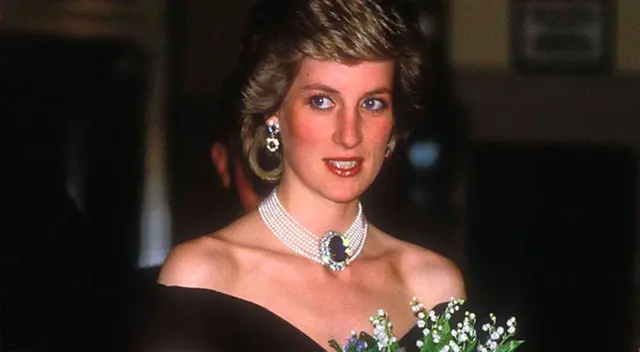Anonymous habla sobre la muerte de la princesa Diana.